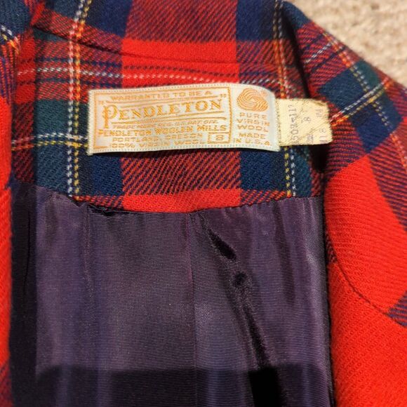 Vintage Pendleton Blazer Wrap Skirt Suit Set Womens 8 Red Tartan Plaid Fringe - Picture 7 of 8
